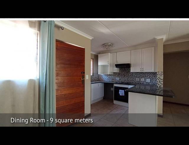 3 BEDROOM APARTMENT FOR SALE IN SUNNINGHILL